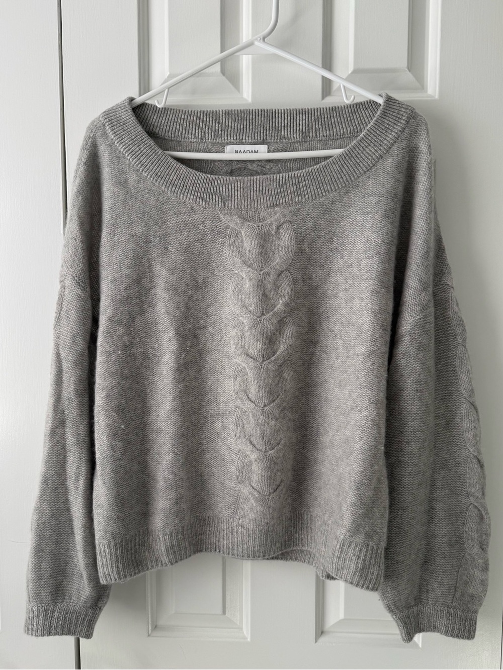 Naadam 100% Cashmere Grey Cable-Knit Women's Sweater size L EUC